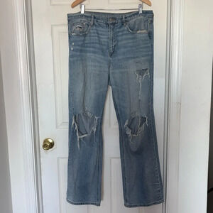 American Eagle Low Rise Baggy Jean